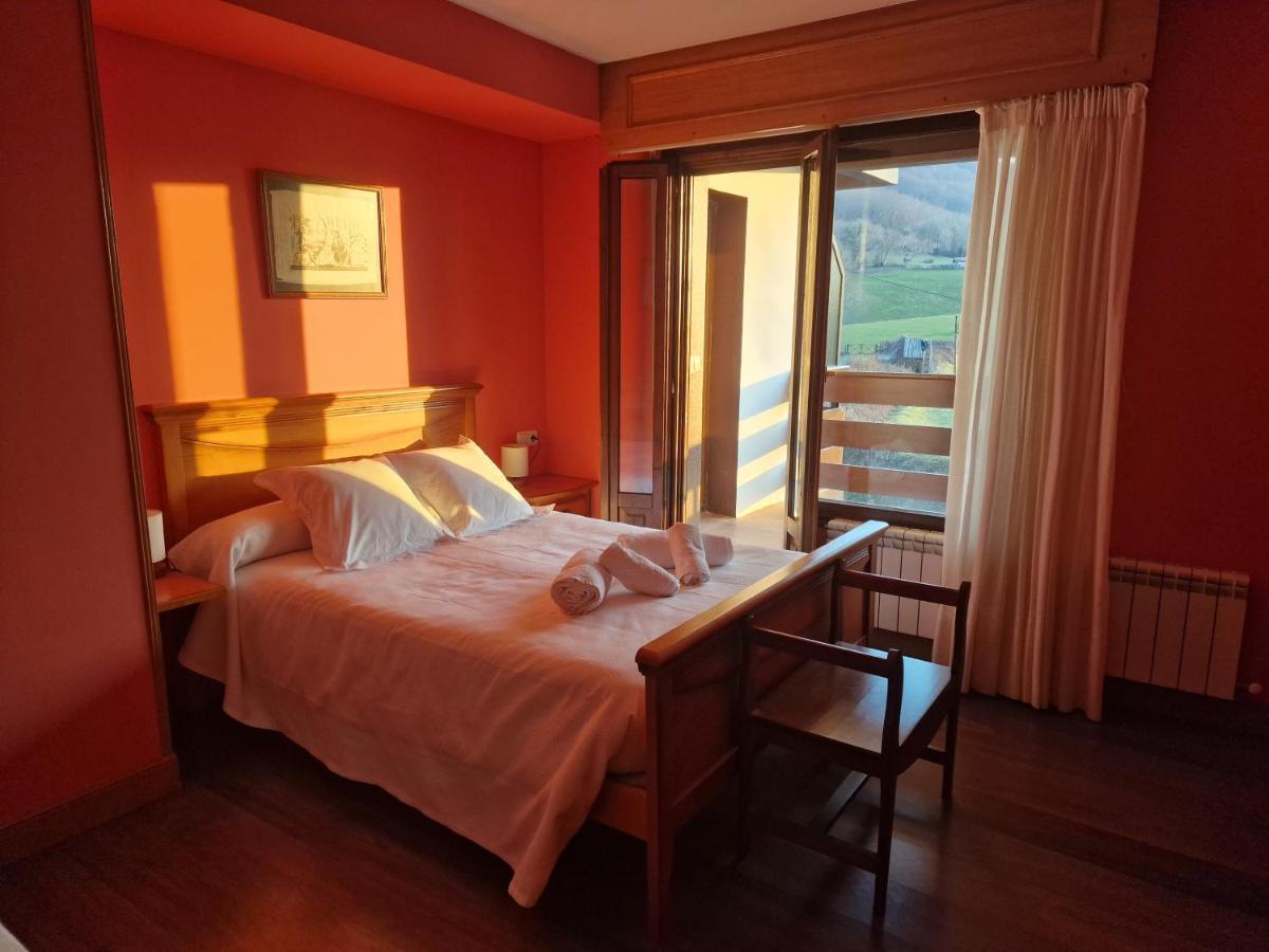 Hostal Lizuniaga ベラ  エクステリア 写真